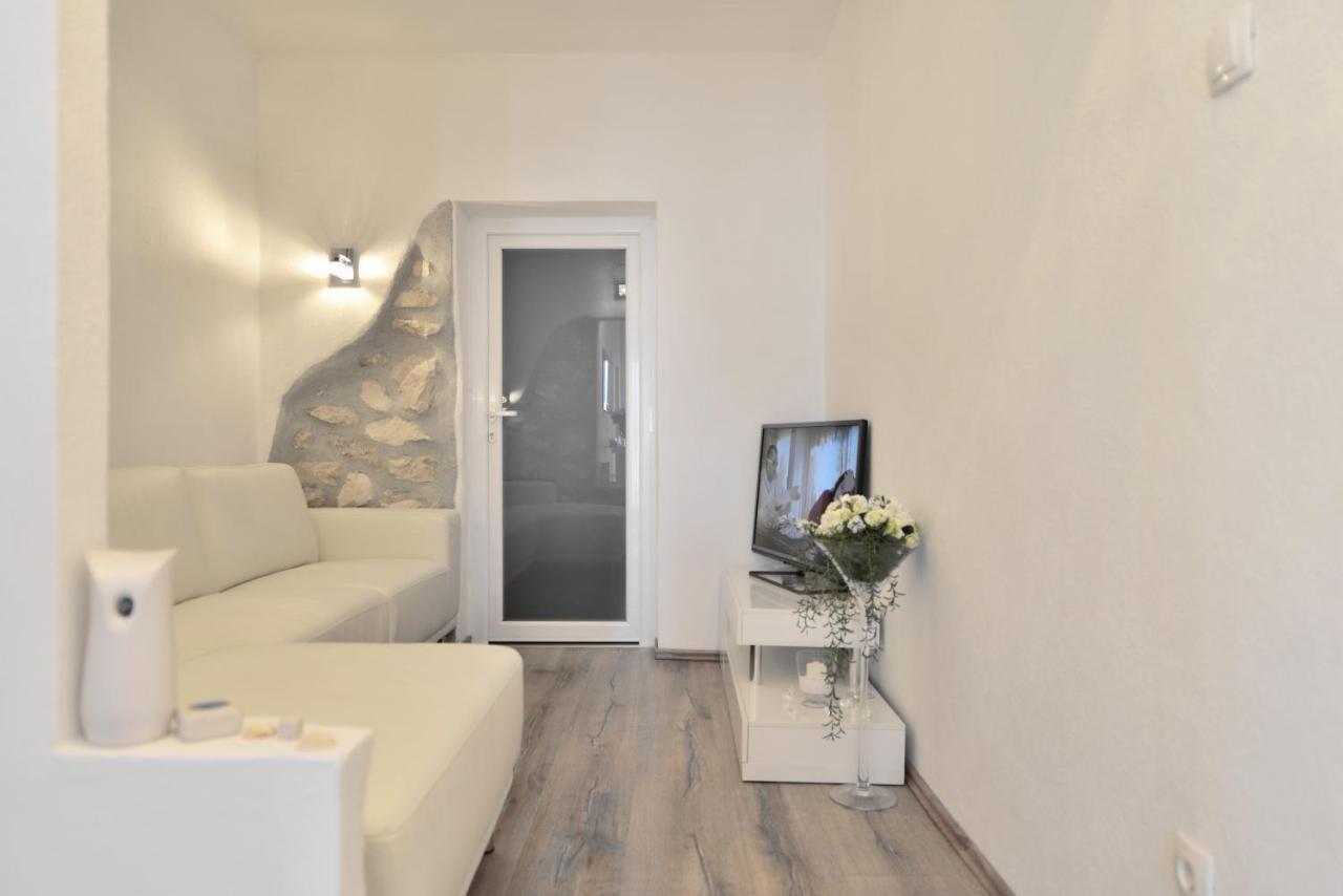 סופטאר Villa Sarah מראה חיצוני תמונה