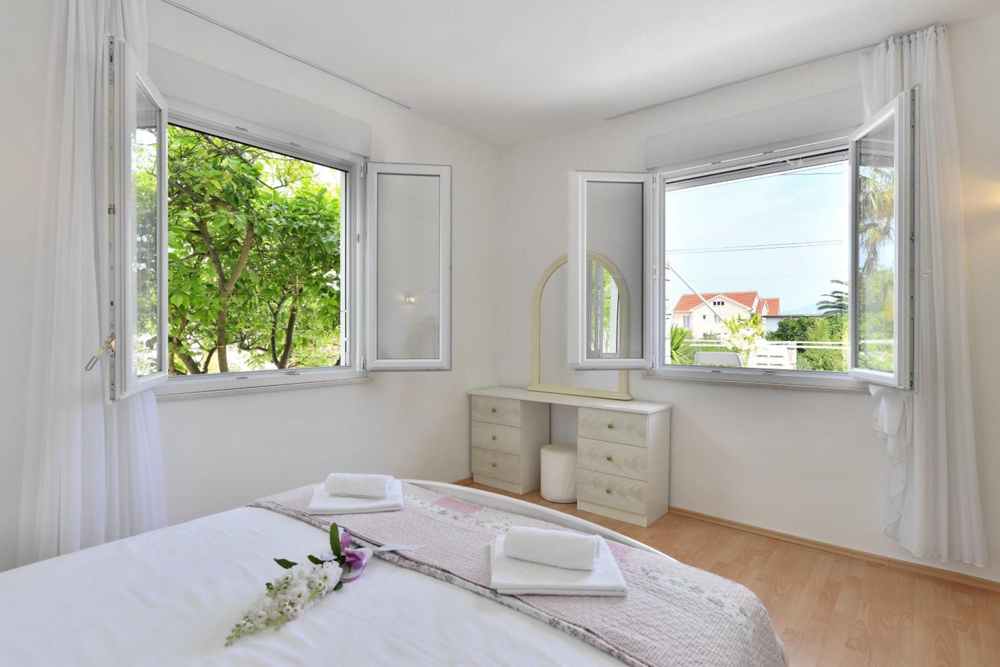 סופטאר Villa Sarah מראה חיצוני תמונה